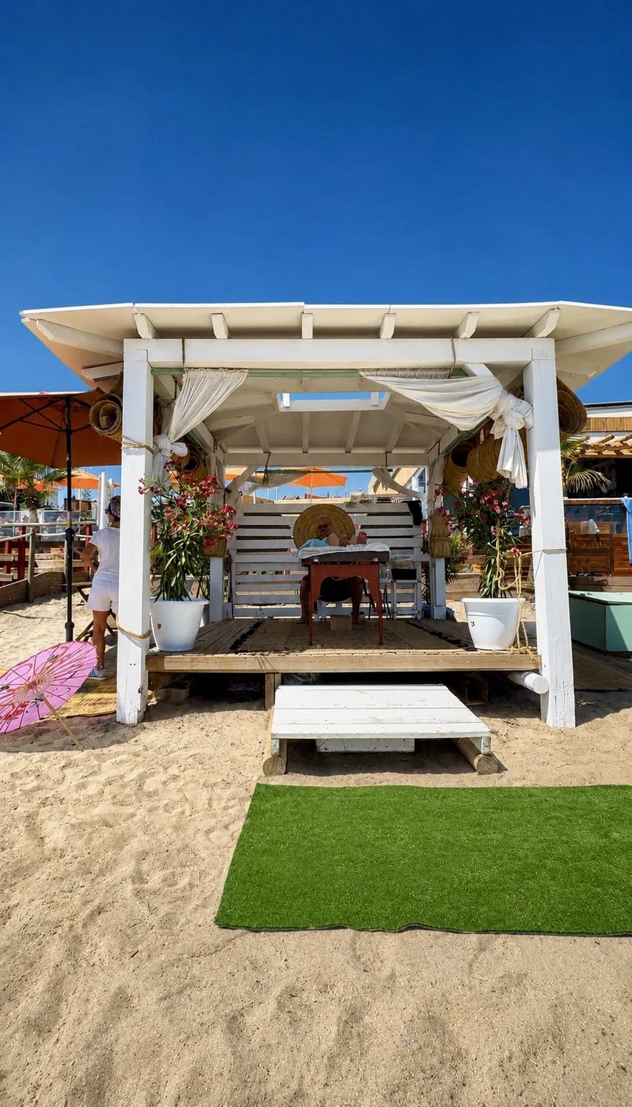 Relaxing treatment area at The Point, Marbella